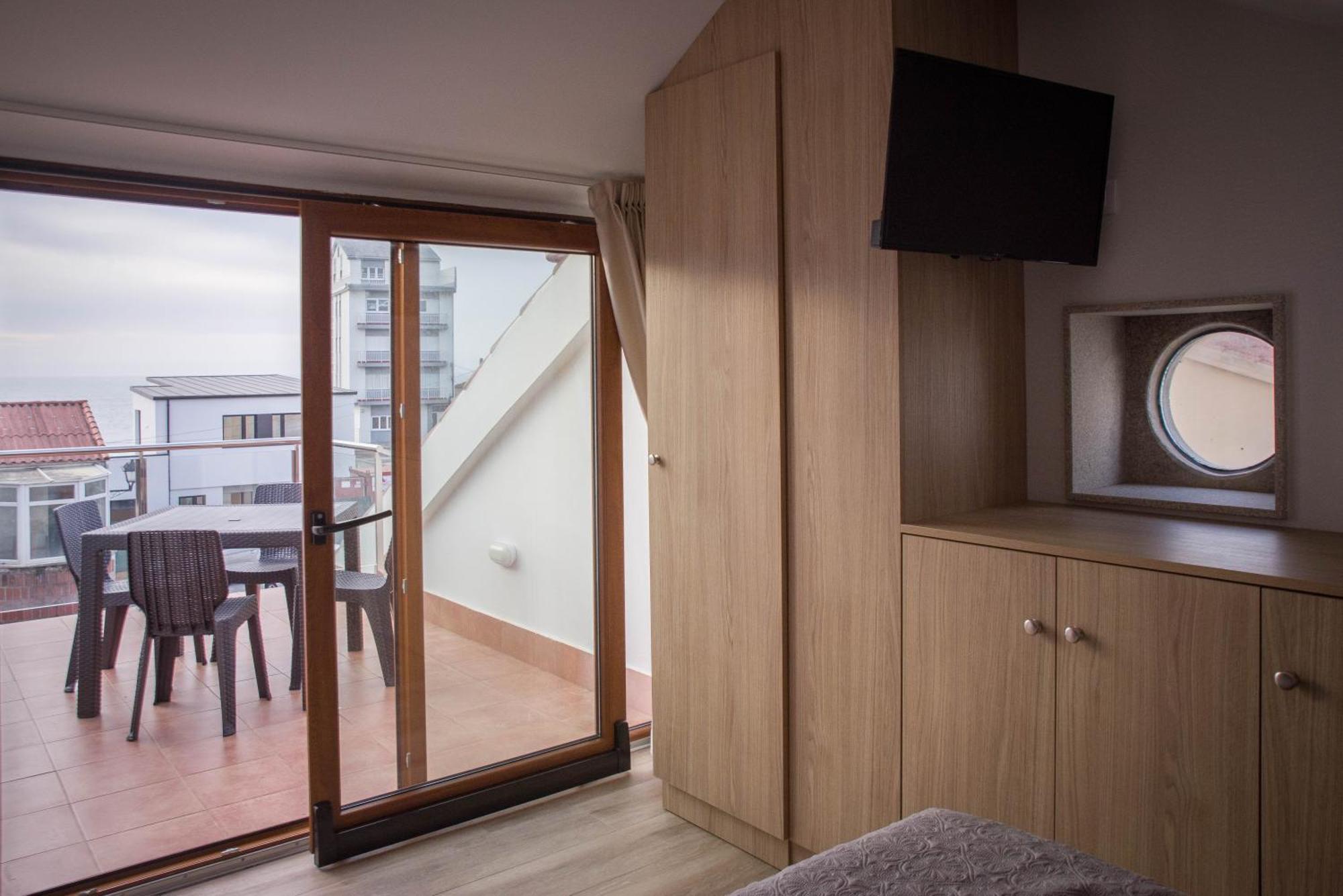 Apartamentos Turisticos Haz Amigo Muxía Værelse billede