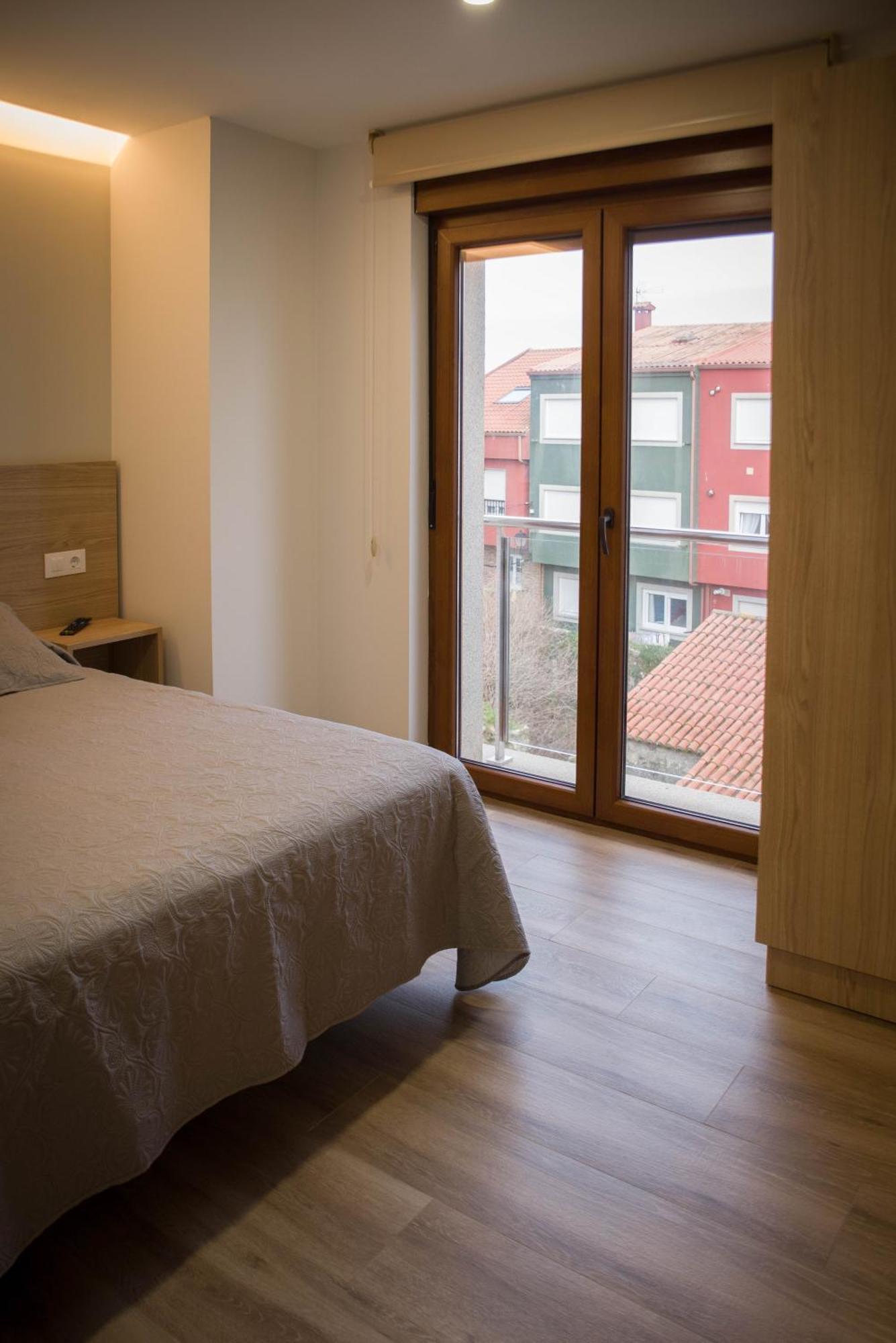 Apartamentos Turisticos Haz Amigo Muxía Værelse billede