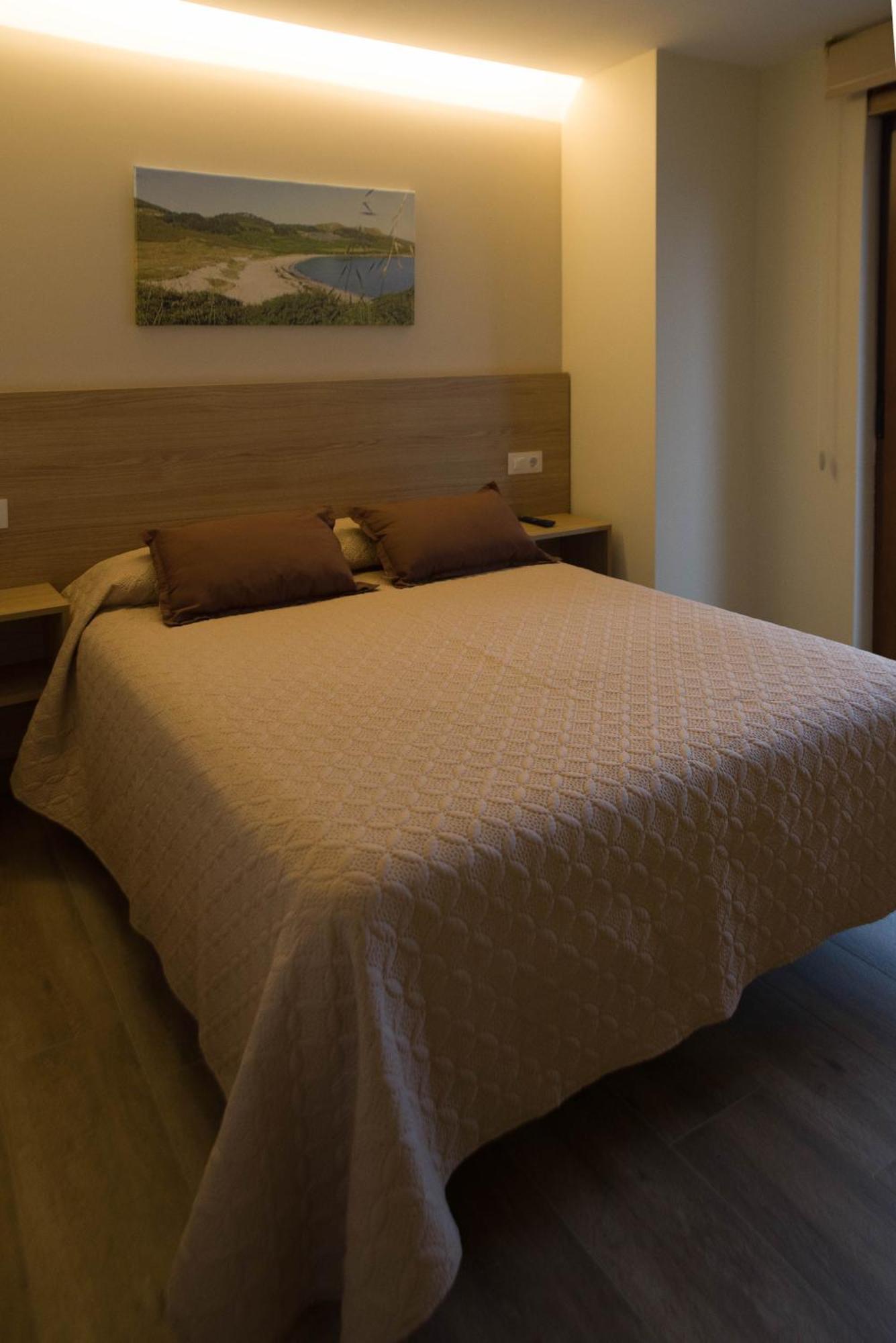 Apartamentos Turisticos Haz Amigo Muxía Værelse billede