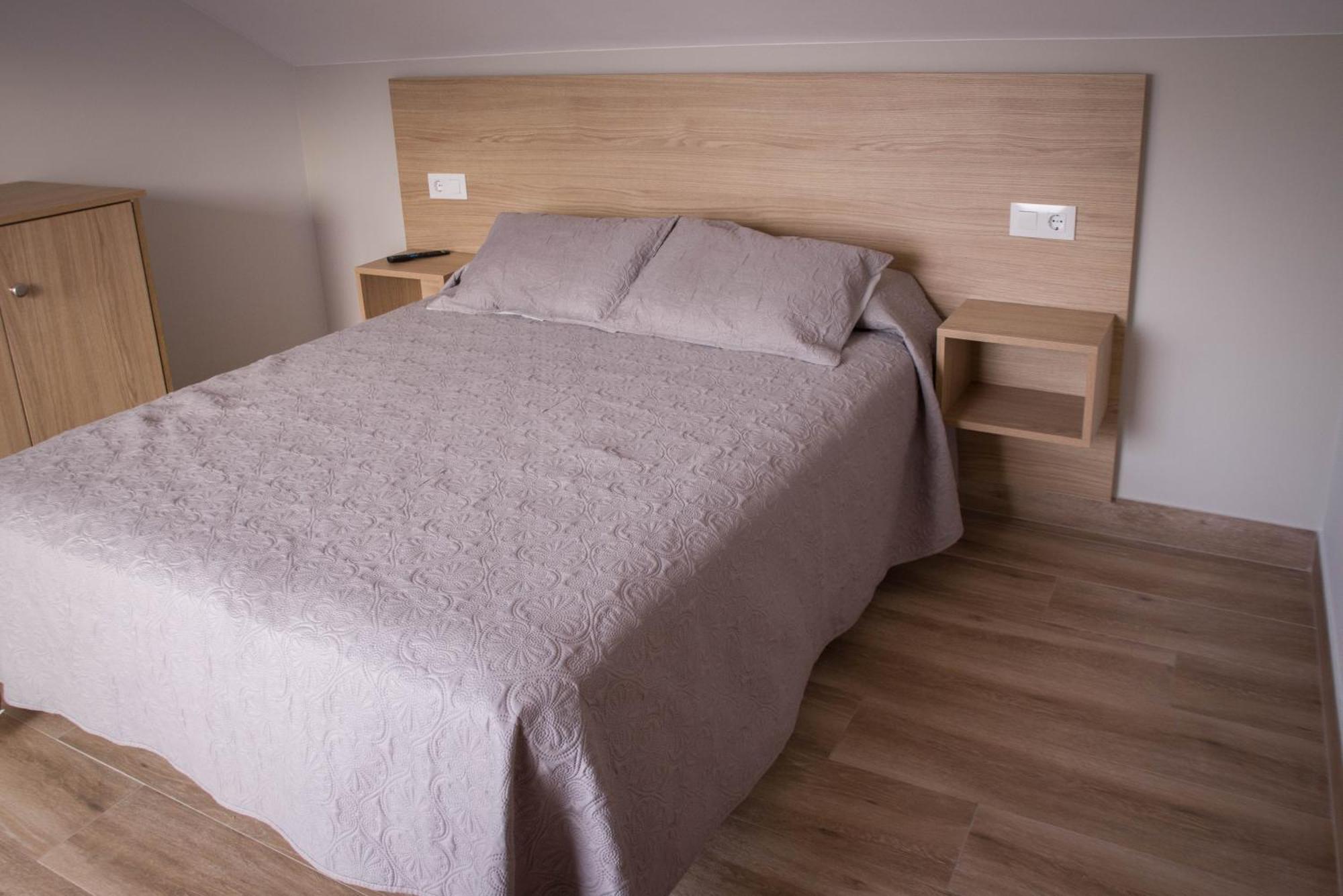 Apartamentos Turisticos Haz Amigo Muxía Værelse billede